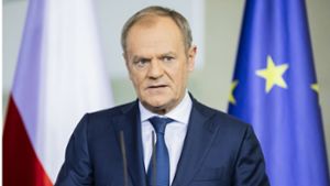 Der polnische Premier Tusk fordert seine EU-Kollegen auf, weniger zu reden und stattdessen mehr für die Ukraine zu tun. Foto: dpa/Christoph Soeder