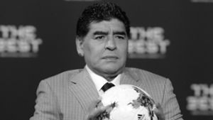 Maradona starb 2020 im Alter von 60 Jahren - zur Todesursache gibt es nun ein neues Gutachten. (Archivbild) Foto: dpa/Patrick Seeger