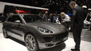 Der Sportwagenbauer Porsche will einem Medienbericht zufolge sein absatzstärkstes Modell Macan in der nächsten Generation nur noch als Elektroauto bauen. Foto: dpa
