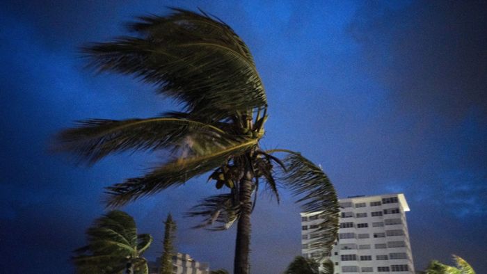 Sturmfluten auf Bahamas - US-Südostküste wird evakuiert