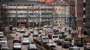 Ein stark feinstaubbelasteter Ort: Am Neckartor in Stuttgart werden die Grenzwerte oft überschritten. Foto: Lichtgut/Max Kovalenko