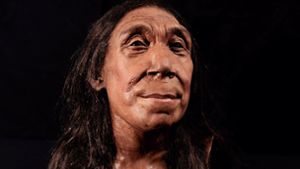 So könnte die Neandertalerin Shanidar Z vor 75 000 Jahren ausgesehen haben. Foto: © BBC Studios/Jamie Simons