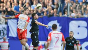 Unentschieden im ersten Spiel der Relegation um eine Teilnahme an Liga zwei zwischen dem SSV Jahn Regensburg und dem TSV 1860 München. Foto: Bongarts