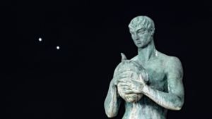 Jupiter und Venus kommen sich am Nachthimmel ganz nah – zumindest für das Auge. Foto: IMAGO/NurPhoto/IMAGO/Lorenzo Di Cola