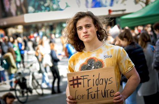 Proteste zu planen und mit Öffentlichen anzureisen koste mehr Zeit, als in die Schule zu gehen, sagt Finn Schäfer. Foto: Lichtgut/Max Kovalenko