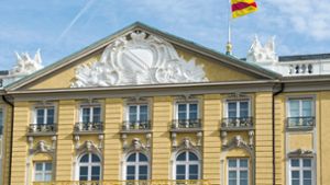 Die badische Flagge darf wieder auf dem Karlsruher Schloss wehen. Foto: Badisches Landesmuseum