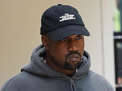 Kanye West hat sich für antisemitische Äußerungen entschuldigt. Foto: TK/starmaxinc.com/ImageCollect