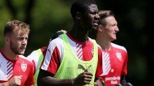 VfB-Nachwuchsspieler Stephen Sama bleibt vorerst beim VfB Stuttgart. Foto: Pressefoto Baumann