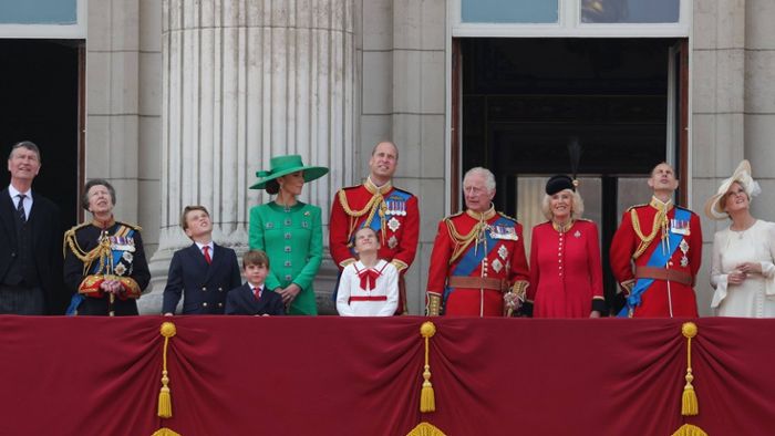 Ohne Charles, William und Kate: Was passiert jetzt bei den Royals?