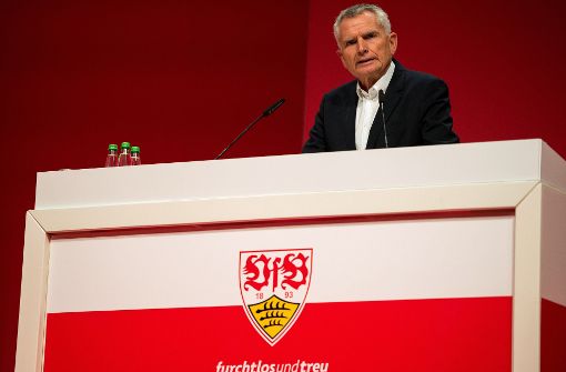 Laut Wolfgang Dietrich müsse es der Anspruch aller Mitglieder sein, dass der VfB Stuttgart „in drei bis vier Jahren wieder unter den Top 6 der Bundesliga mitspielen“ werde. Foto: dpa