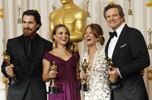 Sie nennen seit dieser Nacht einen Oscar ihr Eigen: Christian Bale, Natalie Portman, Melissa Leo und Colin Firth (von rechts) Foto: AP