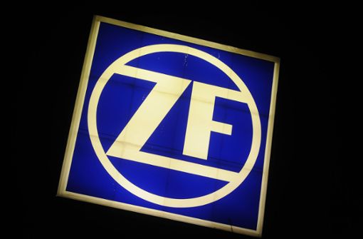 ZF tritt auf die Kostenbremse und will ein Werk schließen. Foto: imago/Becker&Bredel