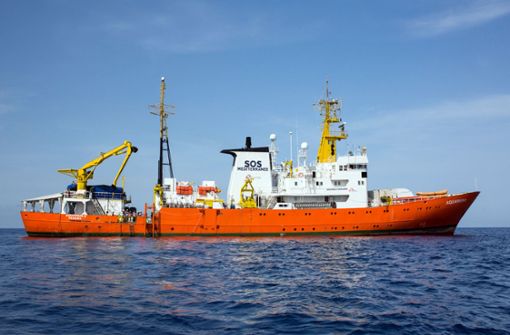 Portugal hat mit Frankreich und Spanien eine Abmachung zur Aufnahme von zehn Flüchtlingen des Rettungsschiffes „Aquarius“ getroffen Foto: SOS Mediterranee