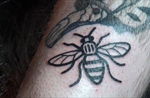 Viele Briten haben sich ein Bienen-Tattoo stechen lassen. Foto: PA Wire
