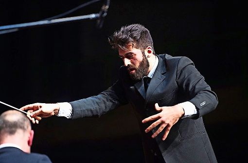In der Spielzeit 2015/16 war Ektoras Tartanis musikalischer Assistent des Sinfonieorchesters und Opernhauses Wuppertal und war dort auch als  Dirigent engagiert. Foto: privat
