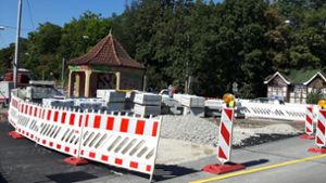 Im Kreuzungsbereich Doggenburg wird der Asphalt erneuert Foto: Eva Funke