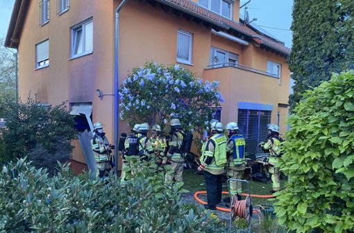 Am Montagabend brennt es in einem Mehrfamilienhaus in Ditzingen. Foto: 7aktuell.de/ NR/7aktuell.de | NR
