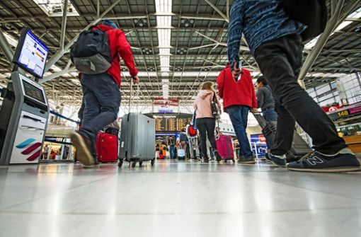 Großes Kommen und Gehen: Der Flughafen Stuttgart hat 2019 eine knappe Million mehr Fluggäste verzeichnet als im Jahr zuvor. Foto: Lichtgut/Christoph Schmidt