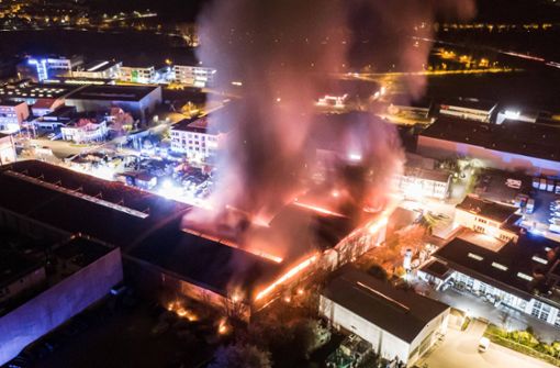 Das Feuer beim Abfallentsorger Alba hatte vergangenen Mittwoch Waiblingen in Atem gehalten. Foto: 7aktuell.de/Simon Adomat