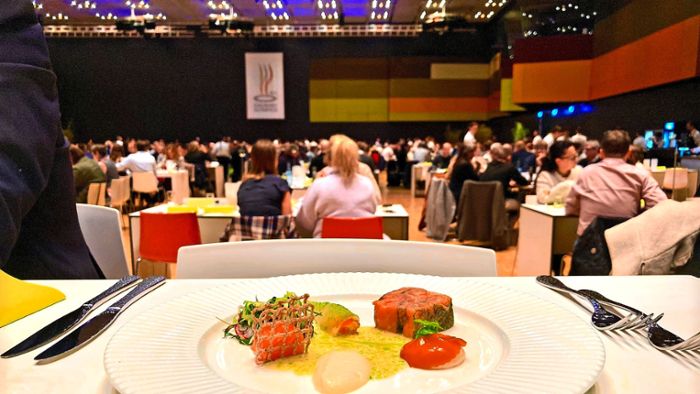 Gala-Dinner auf der Stuttgarter Messe: 888 Gäste als Testesser im Restaurant der Nationen