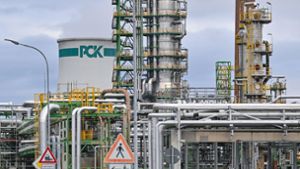 Wohin wandern die Anteile an der Raffinerie PCK? Foto: dpa/Patrick Pleul