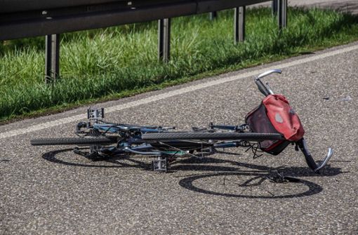 Die Polizei beziffert den Schaden am Fahrrad mit 3000 Euro. Foto: SDMG