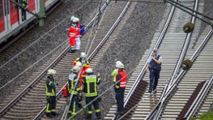 Am Bahnhof Obertürkheim wurde eine Person von einer S-Bahn erfasst. Foto: 7aktuell.de/Max Kurrer