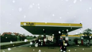 Die Agip-Tankstelle in Steinenbronn wurde am vergangenen Samstag Opfer eines Überfalls. Foto: Judith A. Sägesser
