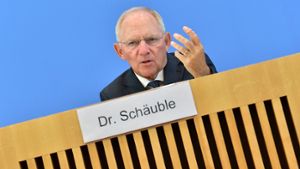 Hält an der Schwarzen Null des Bundeshaushalts bis mindestens 2020 fest: Finanzminister Wolfgang Schäuble. Foto: AFP
