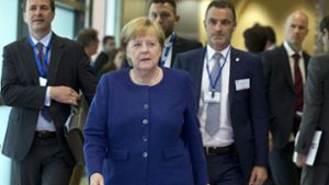 Bundeskanzlerin Angela Merkel sucht einen schnellen Asylkompromiss beim EU-Sondertreffen in Brüssel. Foto: AP