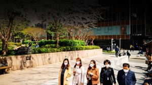 Das Alltagsleben wird in Seoul und anderen Städten Südkoreas  weitestgehend am Laufen gehalten. Foto: AFP/Ed Jones