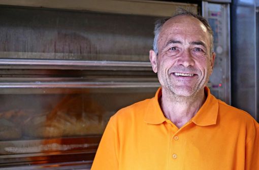Der Bäcker Lothar Wolf hat einen Wunsch an viele Kollegen: dass sie es ihm nachtun und auf eine nachhaltige Produktionsweise umstellen. Foto: Eileen Breuer
