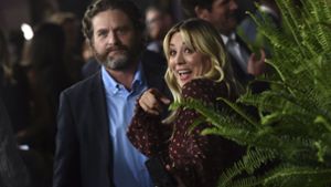 Zach Galifianakis und Kaley Cuoco auf der  Premiere von „Between Two Ferns: The Movie“. Foto: AP/Jordan Strauss