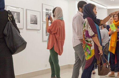 Die Fotografie von Sibylle Bergemann, die  2014 in Teheran gezeigt wurde, stößt auf großes Interesse. Foto: Andreas Rost