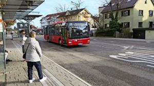 Der Bus kommt, und wer mit ihm einmal quer durch Filderstadt oder L.-E. fahren will, bezahlt ab Januar 2020 weniger. Foto: Archiv