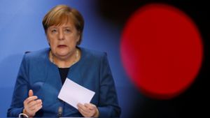 Alarmstufe Rot: Angela Merkel fordert „nationale Kraftanstrengung“. Foto: dpa/Fabrizio Bensch