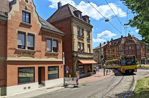 Der neue Weltladen (links) ist direkt bei der Stadtbahnhaltestelle. Foto: Jürgen Brand