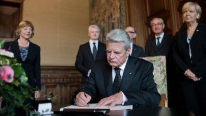 Bundespräsident Joachim Gauck auf der Gedenkfeier des im Juli verstorbenen Krupp-Patriarchen Berthold Beitz. Foto: dpa