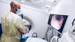 Im Klinikum Stuttgart: Innovative Diagnostik durch CT-Technologie und Therapie für Lungenkrebs.