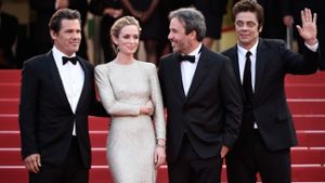 Allein unter Männern: Emily Blunt, Josh Brolin (links), Regisseur Denis Villeneuve und Benicio Del Toro (rechts) Foto: Getty Images Europe
