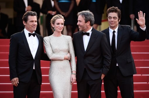 Allein unter Männern: Emily Blunt, Josh Brolin (links), Regisseur Denis Villeneuve und Benicio Del Toro (rechts) Foto: Getty Images Europe