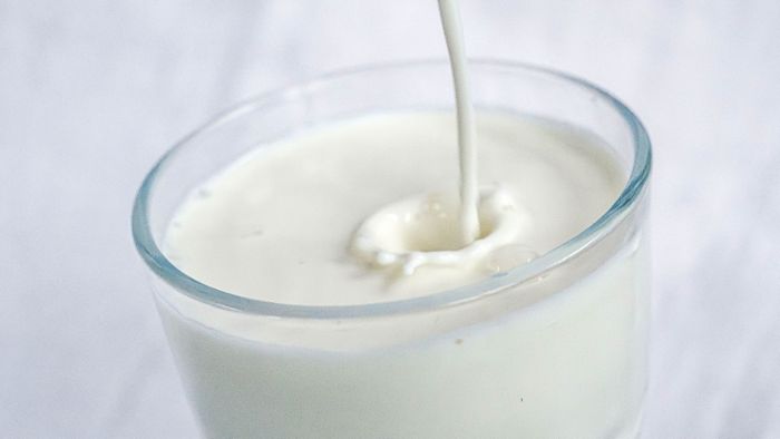 Verbraucher verzehren weniger Milch, Käse und Butter