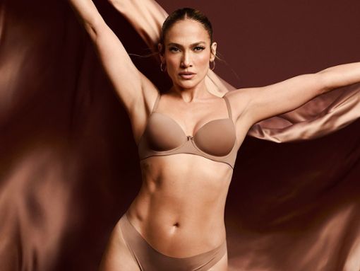Umarme deine Kraft: Jennifer Lopez macht Werbung für Dessous. Foto: Intmissimi