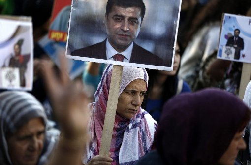 Nach der Festnahme des HDP-Politikers Selahattin Demirtas gab es Proteste. Foto:dpa Foto:  