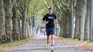 Kurz vor dem Ironman trainiert Frank Schreiner zwölf Stunden pro Woche. Foto: Pressefoto Baumann/Alexander Keppler