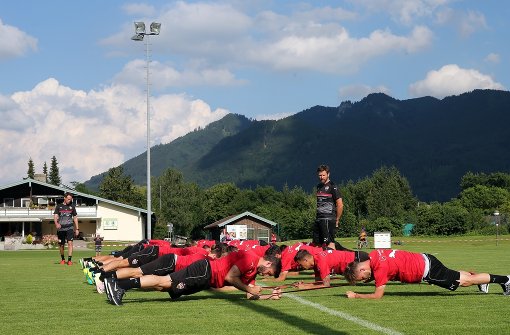 In Grassau bereiten sich die Spieler des VfB Stuttgart auf die kommende Saison vor. Foto: Pressefoto Baumann