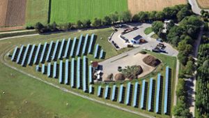 Die Photovoltaik-Anlage auf der stillgelegten Deponie in Kaisersbach soll erweitert werden. Foto: Luftbild-Karlsruhe/Heiko Breckwoldt