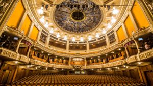 Prachtvoll, aber sanierungsbedürftig: die Stuttgarter Oper. Foto: Thomas Niedermueller