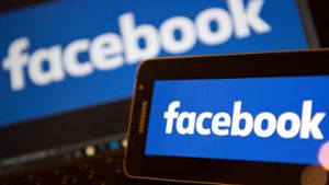 Nach Ansicht der EU-Kommission müssen US-Konzerne wie Facebook mehr gegen „Fake News“ machen. (Symbolfoto) Foto: AFP