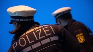 1,1 Millionen Überstunden 2020 – Stuttgarts Polizistinnen und Polizisten kommen,  wie ihre Kollegen im ganzen Land – kaum noch aus der Uniform. Foto: dpa/Marijan Murat